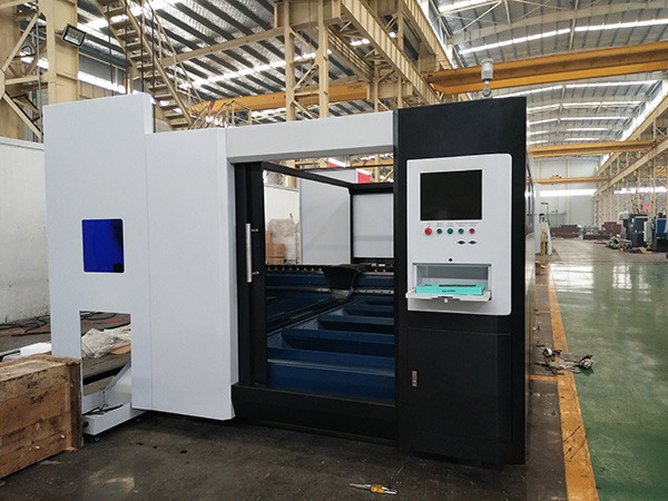 ہائی صحت سے متعلق 3000x1500mm چھوٹے 1000w 1500w فائبر لیزر مشین کی قیمت