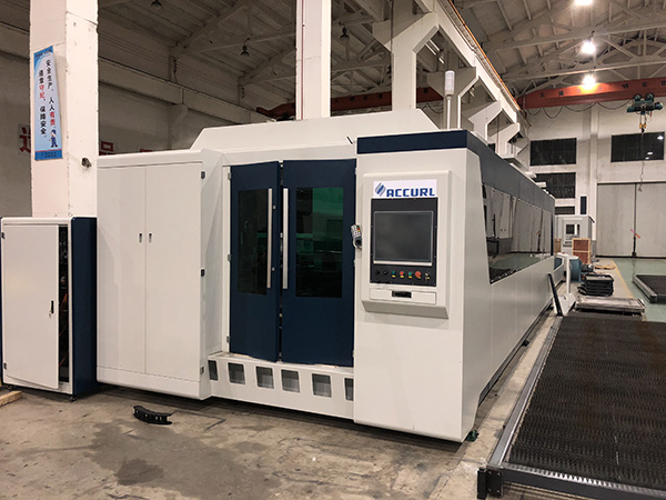 وائی فائی وائرلیس کنٹرول کے ساتھ نیچے قیمت لیزر کاٹنے کی مشین 1000w